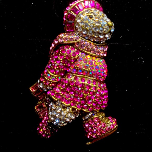 - Heidi Daus “Triple Luxe” Skater Brooch - Picture 1 of 3